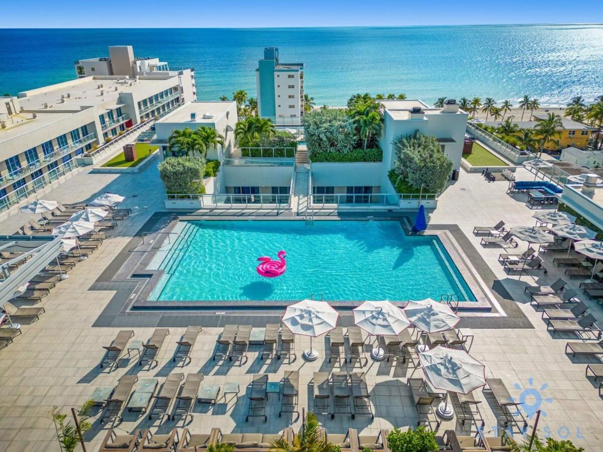 Lx Oasis Beachfront-Rt Infinity Pool هوليوود المظهر الخارجي الصورة