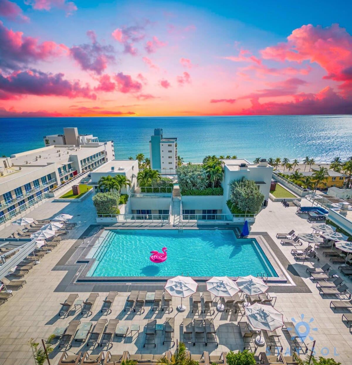 Lx Oasis Beachfront-Rt Infinity Pool هوليوود المظهر الخارجي الصورة