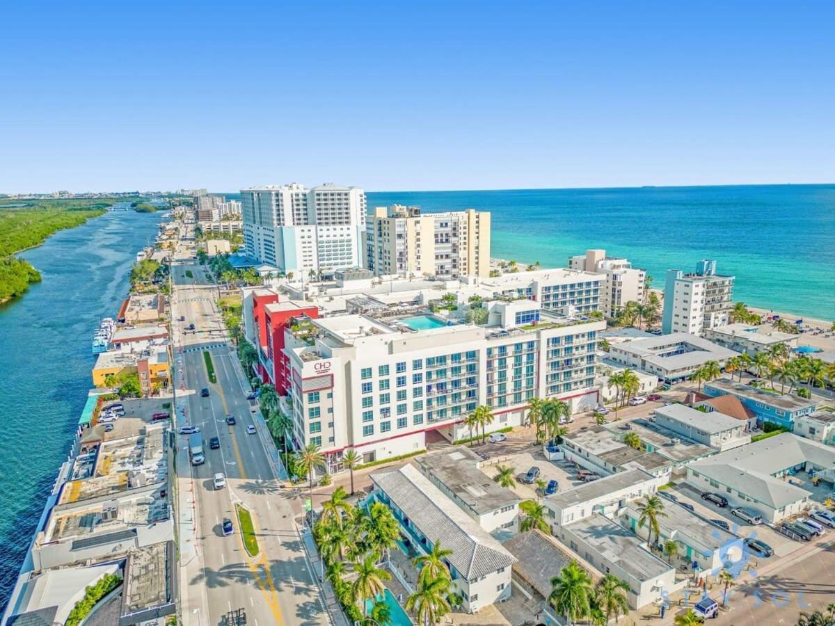 Lx Oasis Beachfront-Rt Infinity Pool هوليوود المظهر الخارجي الصورة