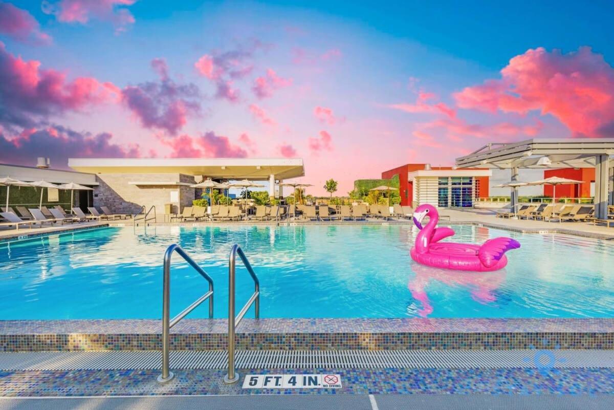 Lx Oasis Beachfront-Rt Infinity Pool هوليوود المظهر الخارجي الصورة