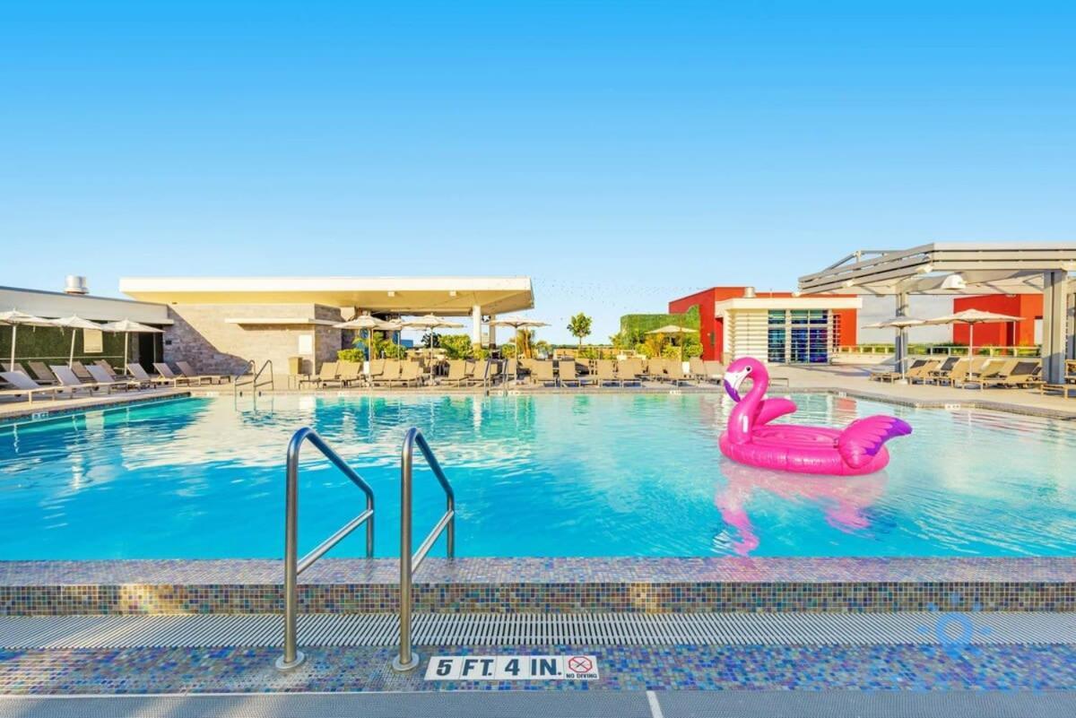 Lx Oasis Beachfront-Rt Infinity Pool هوليوود المظهر الخارجي الصورة